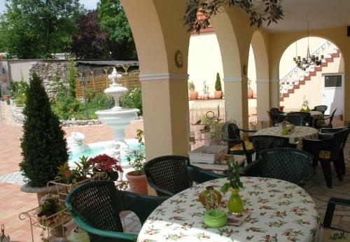 Hostal Haus Toskana