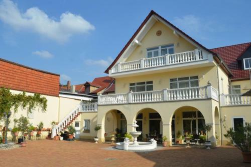 Hostal Haus Toskana