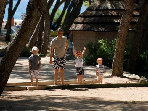 Pine Beach Pakostane - All Inclusive