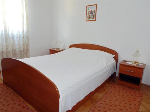 Apartment Pag 11358d