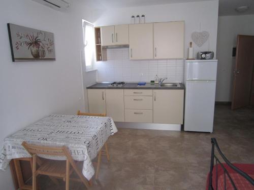 Apartment Veronika Studio 047-106