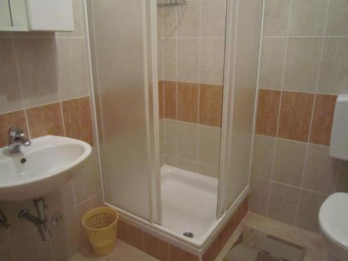 Holiday Home Apartment Antika II