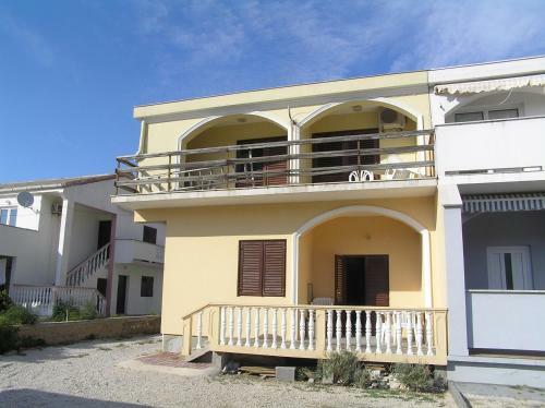 Apartamentos Nada