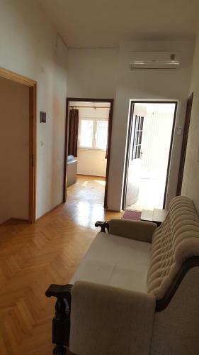 Apartments Veli Brig