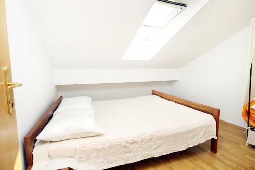 Apartments With A Parking Space Pag - 6433