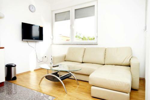 Apartments With A Parking Space Pag - 6433