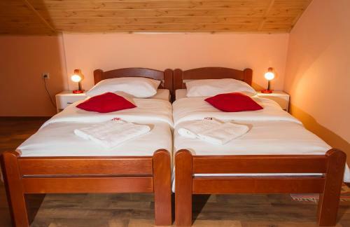 Hostal Apartment Sabina