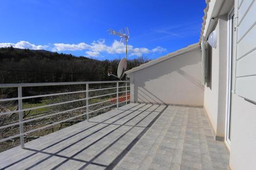 Apartments With A Parking Space Ostrvica (omis) - 13749