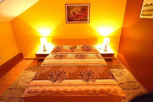 Hostal Triple Room Osijek 15994b