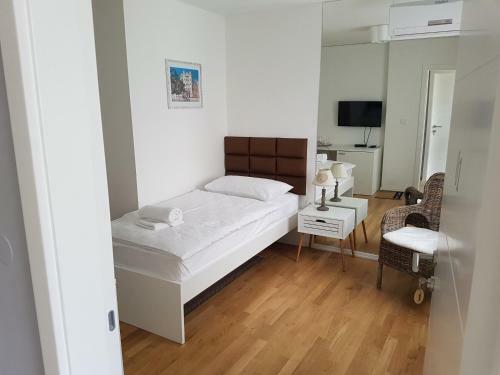 Hostal Home Apartmani I Sobe