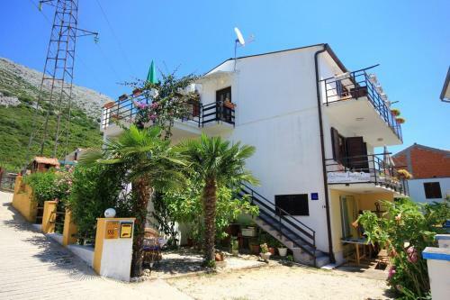 Apartment Kuciste - Perna 10198b
