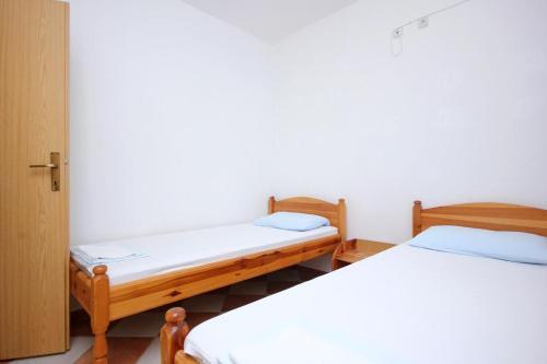 Apartments And Rooms With Parking Space Orebic (peljesac) - 10191
