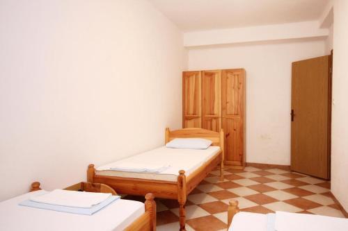 Apartments And Rooms With Parking Space Orebic (peljesac) - 10191