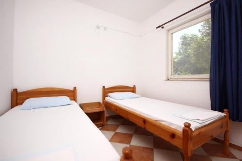 Apartments And Rooms With Parking Space Orebic (peljesac) - 10191