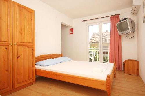 Apartments And Rooms With Parking Space Orebic (peljesac) - 10191