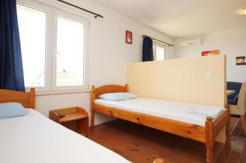 Apartments And Rooms With Parking Space Orebic (peljesac) - 10191