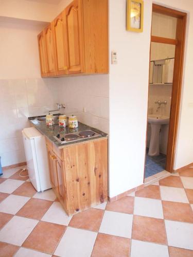 Apartments And Rooms With Parking Space Orebic (peljesac) - 10191