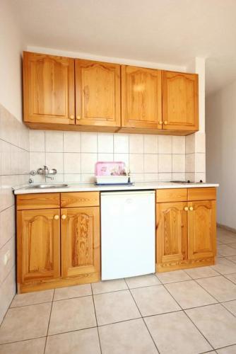 Apartments And Rooms With Parking Space Orebic (peljesac) - 10191