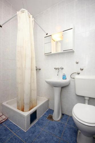 Apartments And Rooms With Parking Space Orebic (peljesac) - 10191