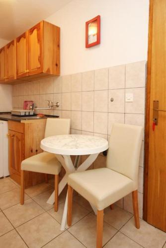 Apartments And Rooms With Parking Space Orebic (peljesac) - 10191