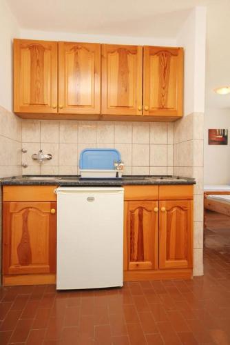 Apartments And Rooms With Parking Space Orebic (peljesac) - 10191