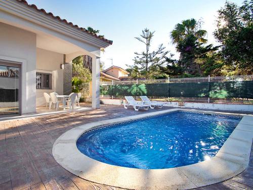 Holiday Home Casa Gaviota I Riumar