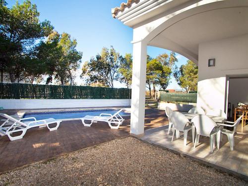 Holiday Home Casa Gaviota VI Riumar