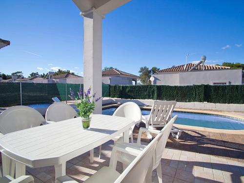 Holiday Home Casa Gaviota VI Riumar
