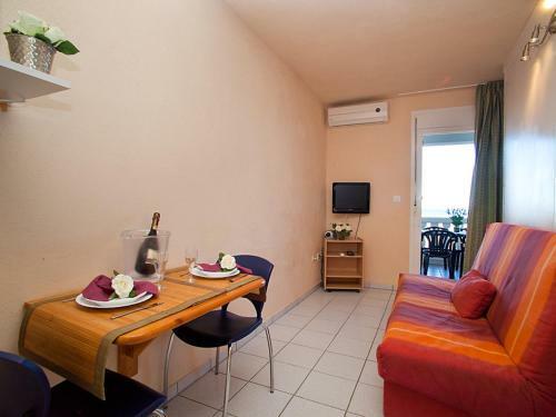 Apartment Royal Delta.8