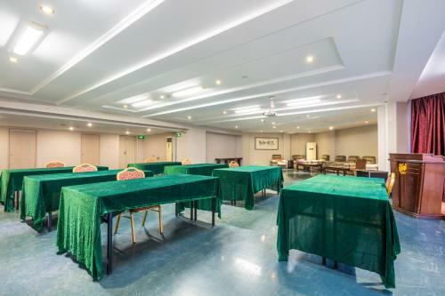 Shenzhen Feng Qi Lou Hotel