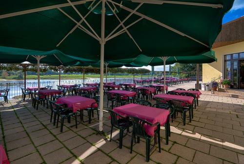 Hostal Elbterrassen Zu Brambach