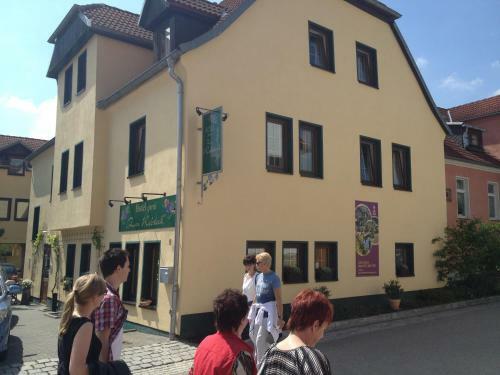 Hostal Hotel Garni Zum Rebstock