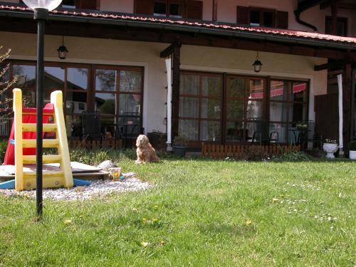 Zum Hirschhaus Hotel-restaurant