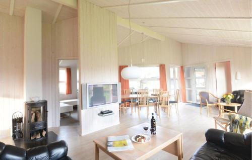 Freibeuterweg 6 - Dorf 6 W