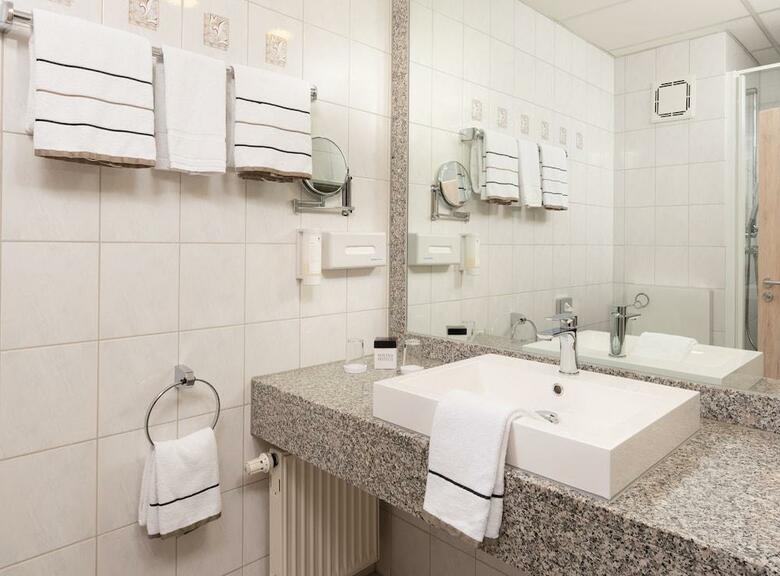 Novina Hotel S�dwestpark