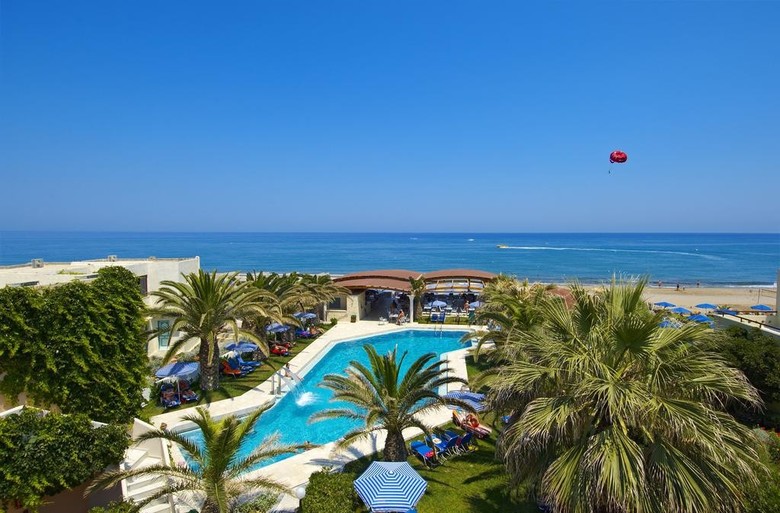 Hotel Eva Bay