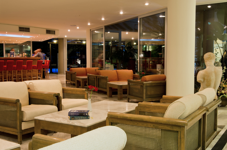 Hotel Minos