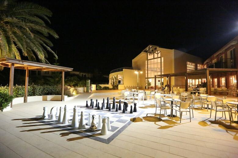 Hotel Minos Mare