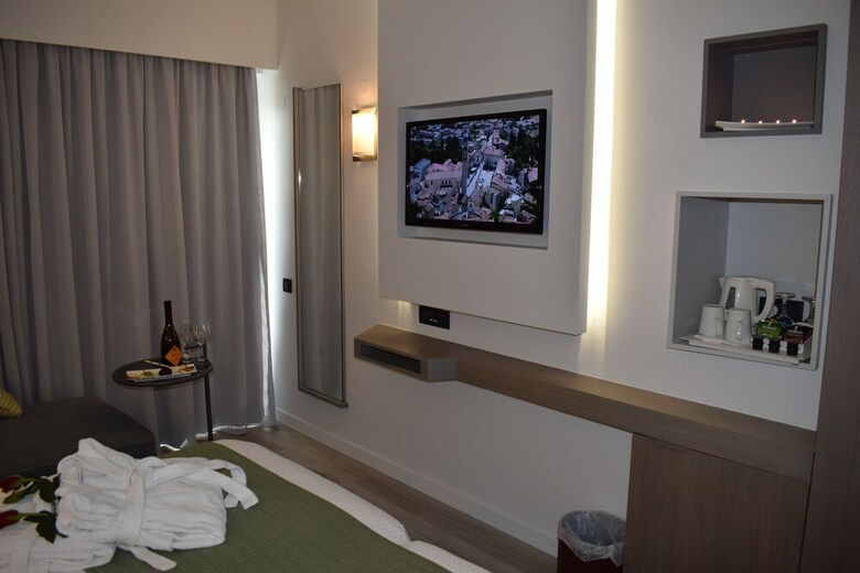 Hotel Minos Mare