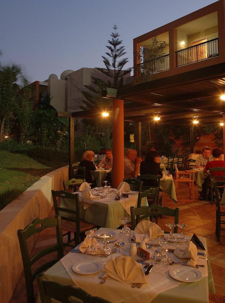Hotel Minos Mare