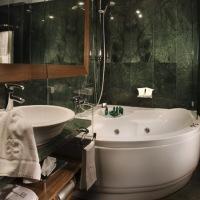 Eridanus Hotel