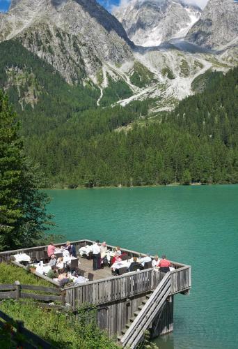 Hotel Seehaus - Mountain Lake Resort