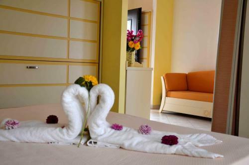 Hotel Baia Di Trainiti