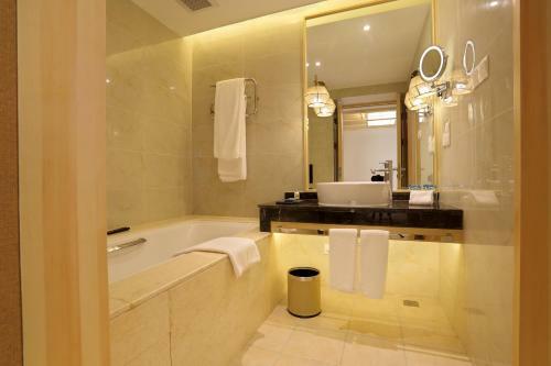 Beijing Gubei Water Town Yushe Hospring Hotel