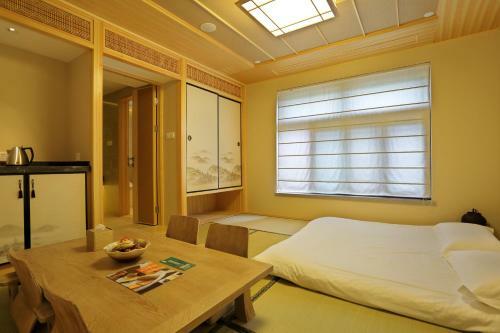 Beijing Gubei Water Town Yushe Hospring Hotel