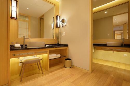 Beijing Gubei Water Town Yushe Hospring Hotel
