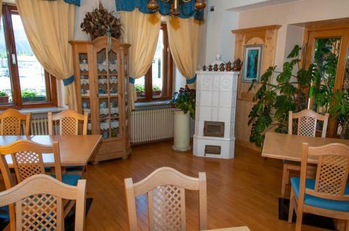 Hotel Albergo Monteverde