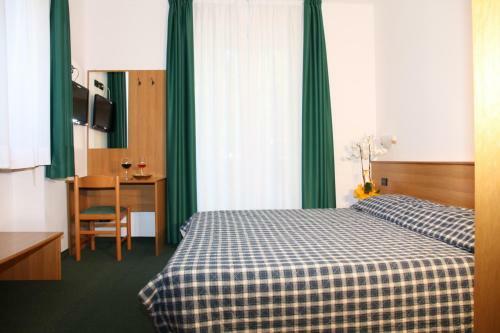 Hotel Albergo Miramonti