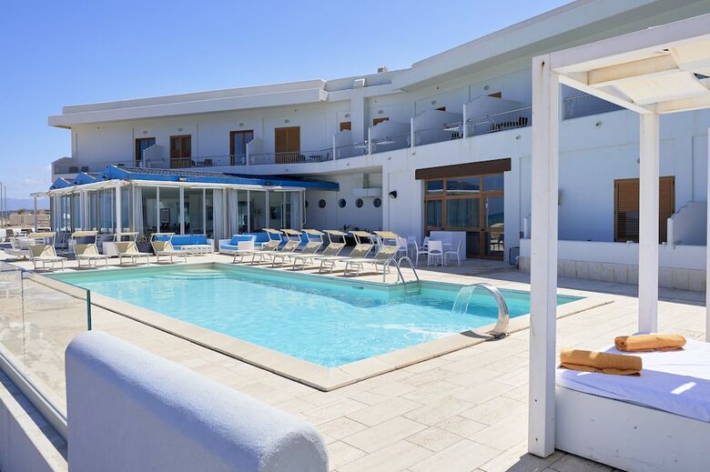 Hotel La Battigia
