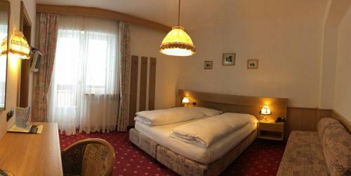 Hotel Roy